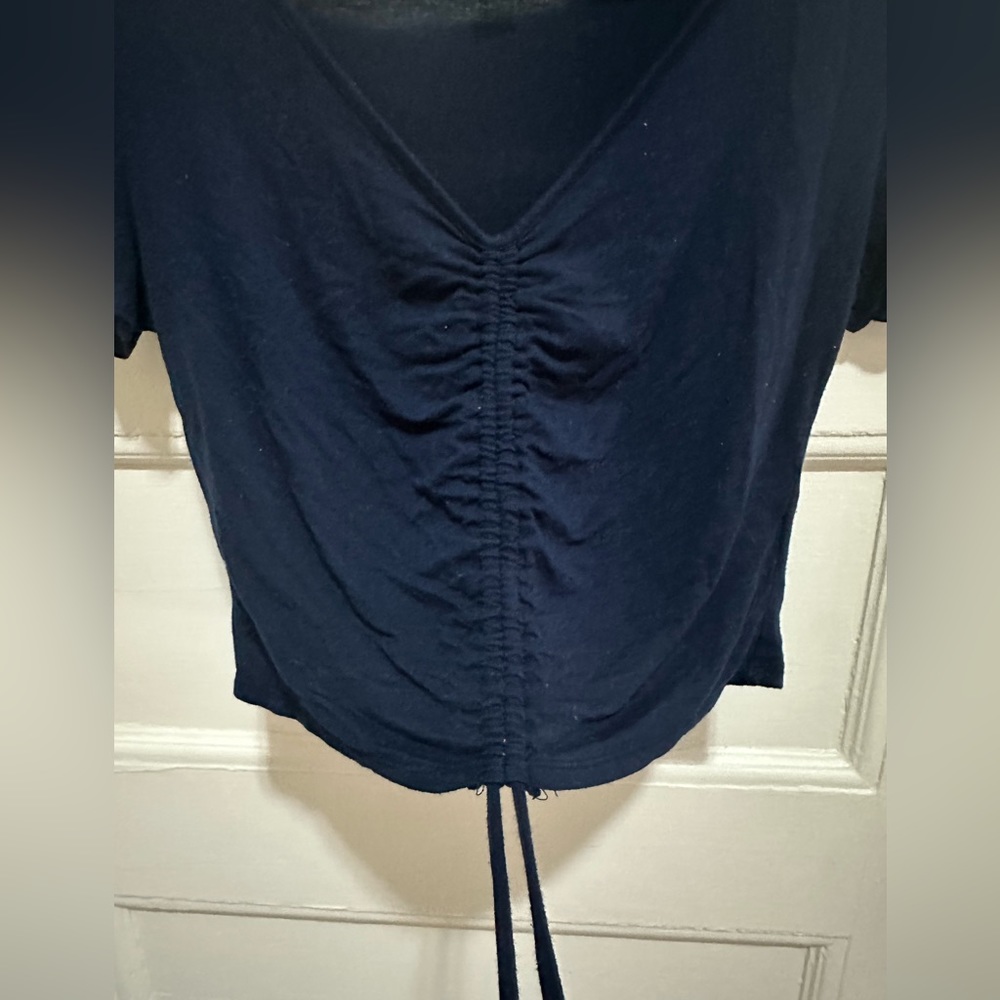 ❣️3/$30 U2B Drawstring adjustable tee - Picture 3 of 5
